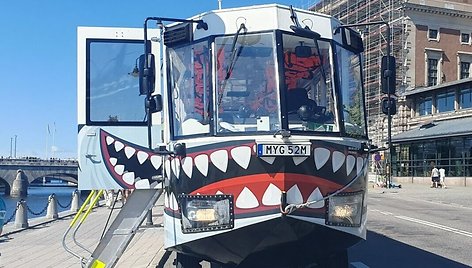 Ocean Bus amfibijos pasižymi linksmu dizainu. Laivo korpusas yra pagamintas iš aliuminio. Tai nėra modifikuotas autobuso kėbulas, o unikalus metalinis korpusas be stiklinių langų.