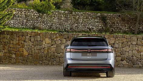 Elektrinis &bdquo;Volkswagen&ldquo; universalas &bdquo;ID.7 Tourer&ldquo;