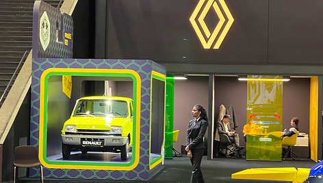 Renault 5 Ženevos automobilių parodoje