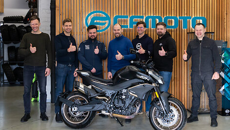 &bdquo;CFMOTO&ldquo; tapo motociklų vairavimo akademijos partneriais