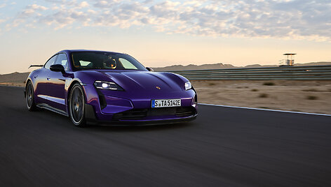 &bdquo;Porsche&ldquo; pristatė keturvietį &bdquo;Taycan Turbo GT&ldquo; ir dvivietį &bdquo;Turbo GT&ldquo; su &bdquo;Weissach&ldquo; paketu.