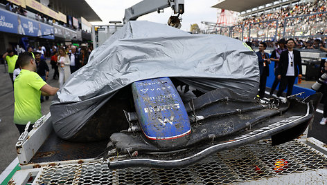 Alexo Albono ir Danielio Ricciardo susidūrimas Japonijos F1 lenktynėse