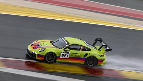 „Porsche Baltics“ komanda Spa Francorchamps 12 h lenktynėse