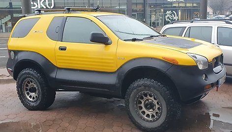 Futuristiškai žaismingas dizainas yra išskirtinis Isuzu Vehicross bruožas.