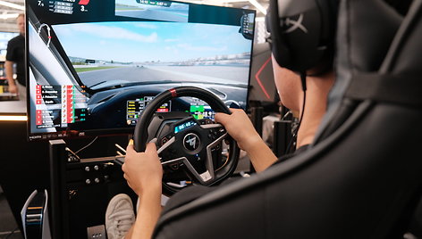 Lietuvos virtualių žiedinių lenktynių čempionatas „Dream 2 Drive“ 