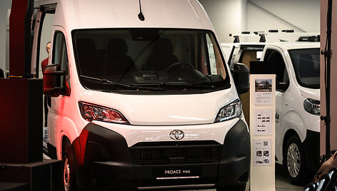 &bdquo;Tokvila&ldquo; Vilniuje atidarė pirmąjį Lietuvoje &bdquo;Toyota&ldquo; komercinio transporto saloną