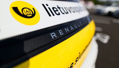 Lietuvos pa&scaron;tas įsigijo 170 &bdquo;Renault&ldquo; ir &bdquo;Dacia&ldquo; elektromobilių