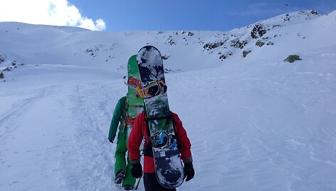 Martyno slidinėjimas užtrase St.Antone Austrijos Alpėse