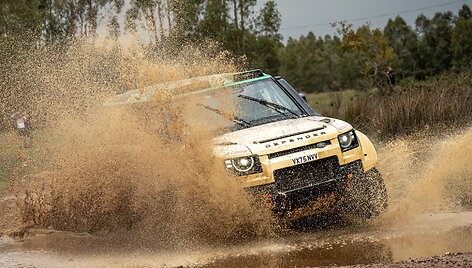 Rokas Baciu&scaron;ka  &bdquo;bp Ultimate Rally-Raid Portugal&ldquo; trečiajame etape