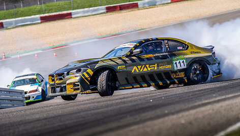 Lietuviai startavo  &bdquo;Drift Kings&ldquo; bei &bdquo;Nurburgring Drift Cup&ldquo; 