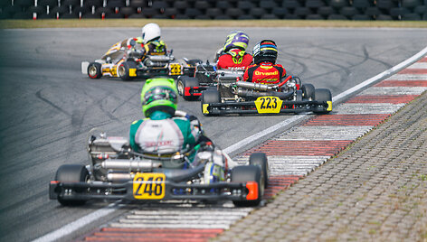 Kartingų čempionato II etapas kartu su Baltijos Taurės I etapu Kandavoje