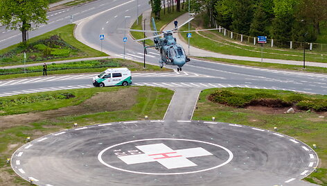 Santari&scaron;kių žiedinėje sankryžoje atidaryta sraigtasparnių aik&scaron;telė