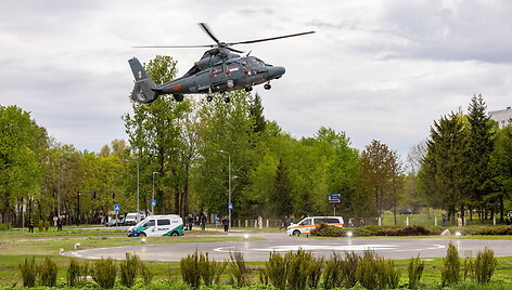 Santari&scaron;kių žiedinėje sankryžoje atidaryta sraigtasparnių aik&scaron;telė