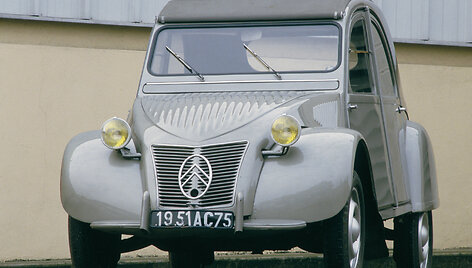  &bdquo;Citro&euml;n&ldquo; 2CV sugrįžta