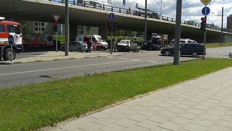 Avarija prie Spaudos rūmų paralyžiavo eismą 2014 m. birželio 16 d. 