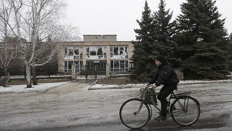 Paskutinės sausio dienos Donbase: evakuacija ir nesibaigiantys teroristų ap&scaron;audymai