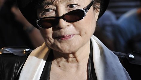 Yoko Ono