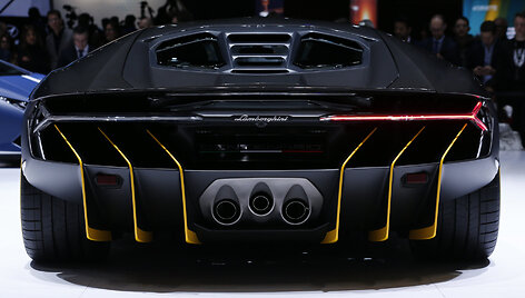 &bdquo;Lamborghini Centenario LP770-4&ldquo; pristatytas Ženevoje