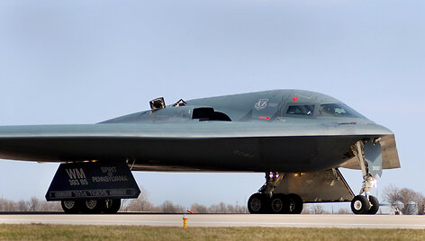 NSO primenantis JAV bombone&scaron;is &bdquo;B-2 Spirit&ldquo;