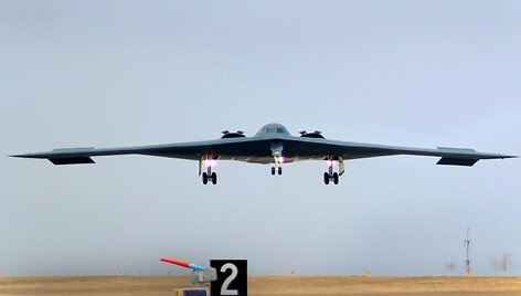 NSO primenantis JAV bombone&scaron;is &bdquo;B-2 Spirit&ldquo;