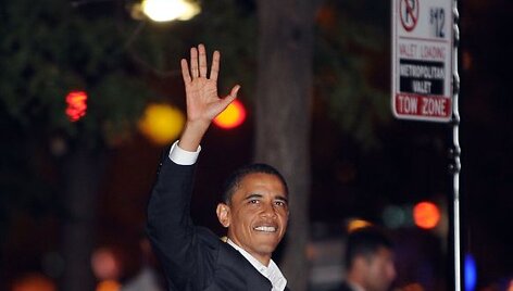 B.Obama su draugais grįžta i&scaron; savo gimtadienio
