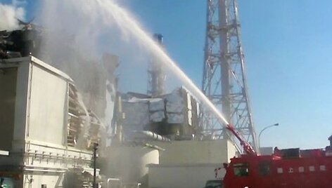 Fuku&scaron;ima-1 reaktorius au&scaron;ina specialiosios ugniagesių pajėgos
