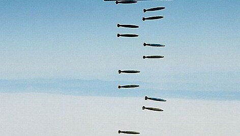 Nematomas radarams bombone&scaron;is B-2