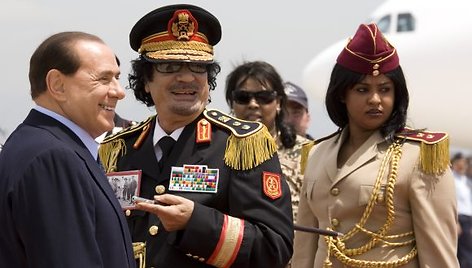 Muamarą Kadhafi lydėdavo asmens sargybinės moterys