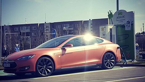 &bdquo;Tesla Model S P85&ldquo;