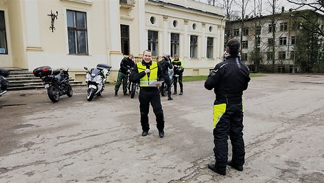 „Mototurizmo sprintas“ atgimusiuose Trakų Vokės rūmuose