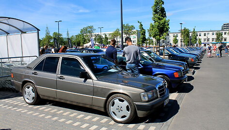 &bdquo;Mercedes-Benz&ldquo; gerbėjų &scaron;ventėje &ndash; i&scaron;skirtiniai automobiliai