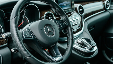 Antroji &bdquo;Mercedes-Benz StarExperience&ldquo; diena: komerciniai automobiliai