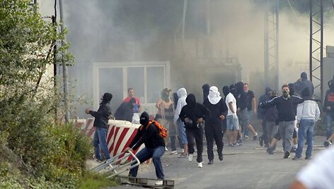 Kosovo pasienyje su Serbija kilo agresijos banga