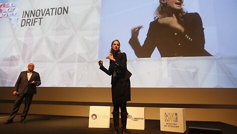 YJ Fisher renginyje &bdquo;Innovation Drift&ldquo; pristatė &bdquo;Hyperloop&ldquo; projektą