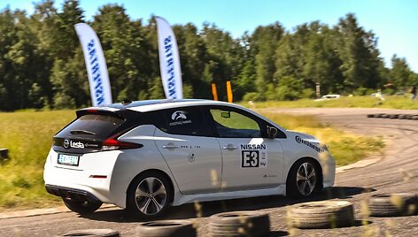 &bdquo;Press ralio&ldquo; elektromobilių klasės dalyviai