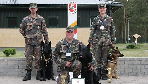 Valstybės sienos apsaugos tarnybos tarnybinių &scaron;unų meistri&scaron;kumo čempionato nugalėtojai
