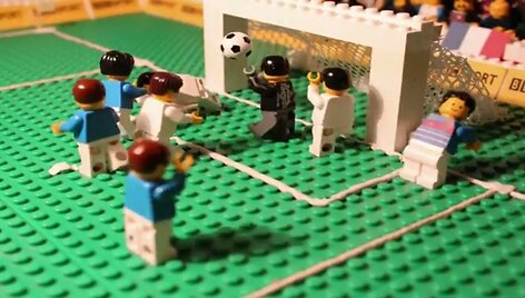 &bdquo;Lego&ldquo; figūrėlės atkartojo įsimintiniausius Europos čempionatų momentus.