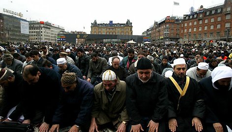 Musulmonai Kopenhagos rotušės aikštėje