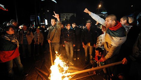 Parlamento rinkimų rezultatais nepatenkinti protestuotojai