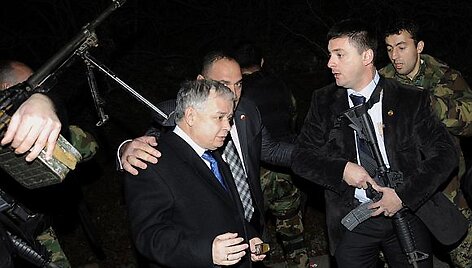 Prie Pietų Osetijos sienos buvo ap&scaron;audytas Gruzijos ir Lenkijos prezidentų kortežas.