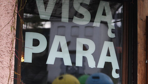 Pirmadienio rytą įvykio vietoje vis dar dirbo policijos ekspertai