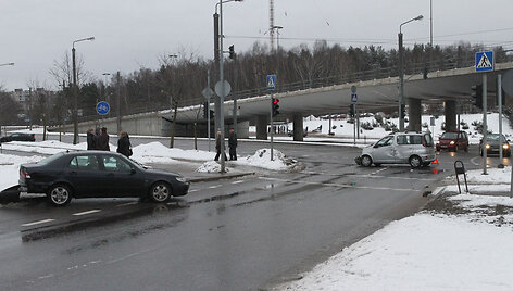 Avarija Vilniuje, Laisvės pr. ir Pilaitės pr. sankryžoje