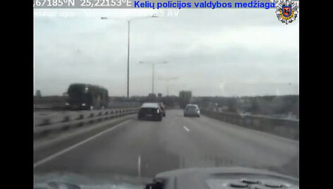 Policija filmuoja Vilniaus gatves