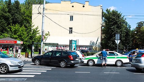 Avarijos vietoje Vilniuje, J.Jasinskio g.