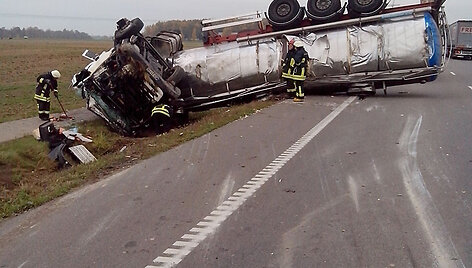 Avarijos vietoje Pasvalio rajone