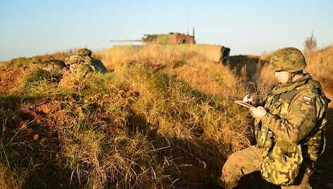 Lenkų kariuomenė dalyvauja integravimosi pratybose