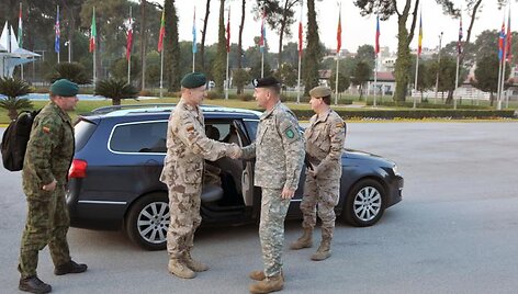 Gen. ltn. Arvydo Pociaus ir gen. ltn. Fredericko Beno Hodgeso susitikimas