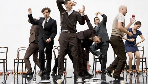 &bdquo;Gandini Juggling&ldquo; trupės spektaklis