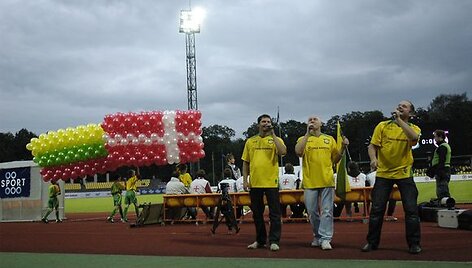 Stadiono publiką ap&scaron;ildė &bdquo;16Hz&ldquo;.