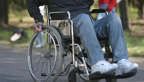 Ar kada nors girdėjo, kad Finansų ministerija būtų pamir&scaron;usi i&scaron;mokėti algas savo klerkams?